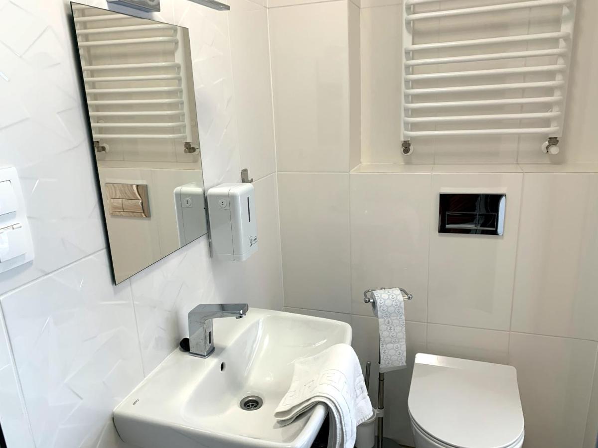 Domus Mariae Gietrzwald Hostel Luaran gambar