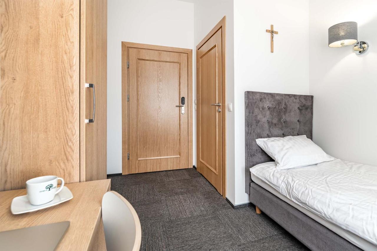 Domus Mariae Gietrzwald Hostel Luaran gambar